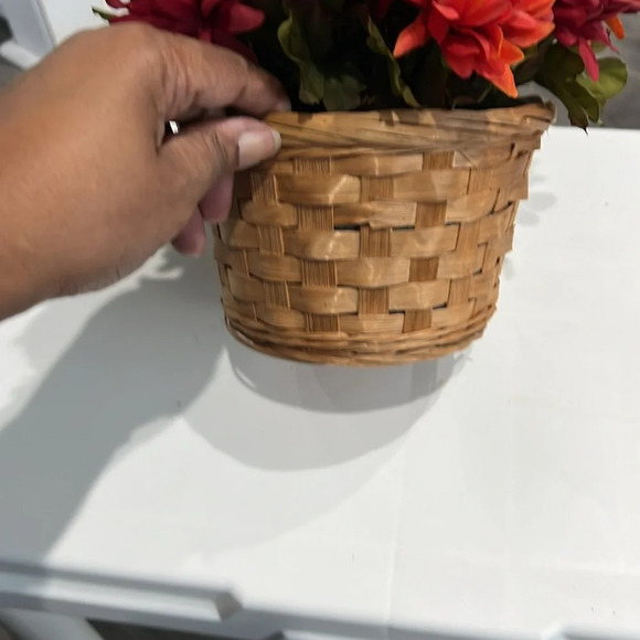 Rust colored floral arrangement in basket - Picture 3 of 3